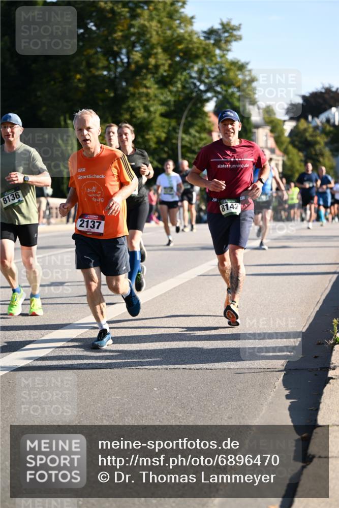 01.09.2024 - BARMER Alsterlauf Dr. Thomas Lammeyer http://msf.ph/oto/6896470 01.09.2024 09:34:42 Laufen 8136, 8142, 2137 meine-sportfotos.de