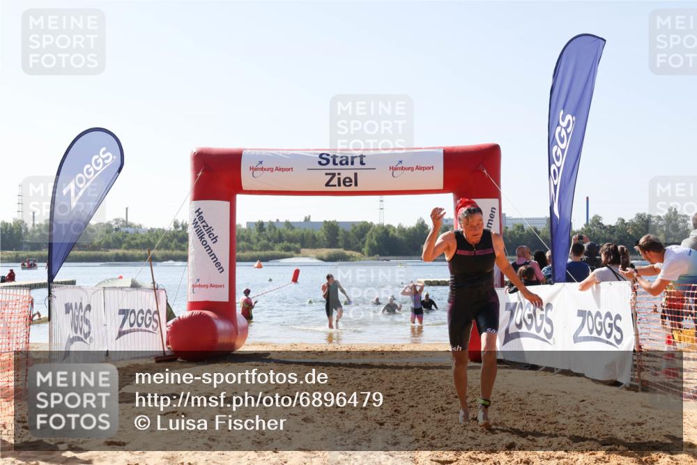 01.09.2024 - 17. Tribühne Triathlon Luisa Fischer http://msf.ph/oto/6896479 01.09.2024 11:23:41 Schwimmen 526, 543, 550 meine-sportfotos.de