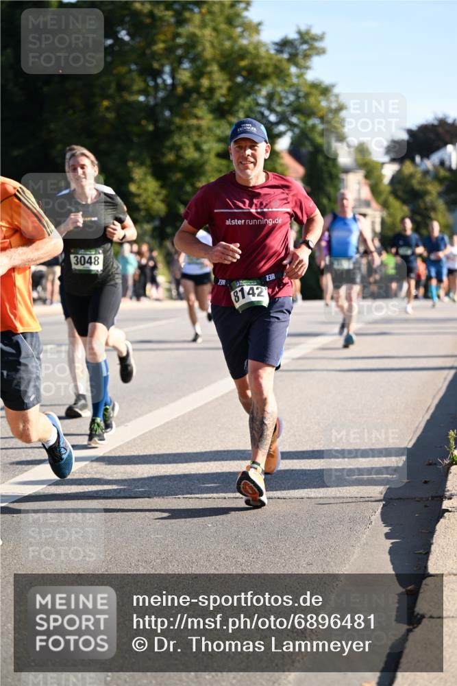 01.09.2024 - BARMER Alsterlauf Dr. Thomas Lammeyer http://msf.ph/oto/6896481 01.09.2024 09:34:43 Laufen 3048, 238, 8142, 3 meine-sportfotos.de
