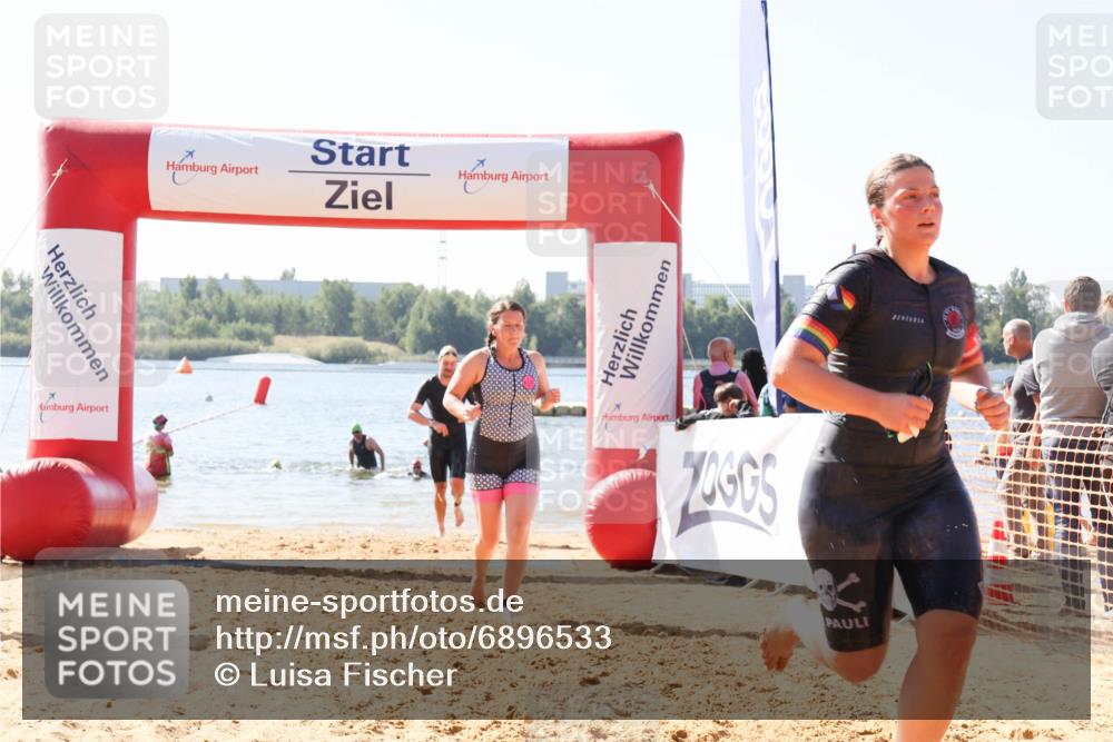 01.09.2024 - 17. Tribühne Triathlon Luisa Fischer http://msf.ph/oto/6896533 01.09.2024 11:23:53 Schwimmen 447, 514, 526, 543 meine-sportfotos.de