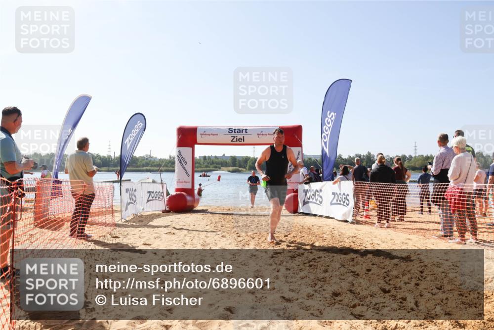 01.09.2024 - 17. Tribühne Triathlon Luisa Fischer http://msf.ph/oto/6896601 01.09.2024 11:24:12 Schwimmen 451, 493, 505, 534 meine-sportfotos.de