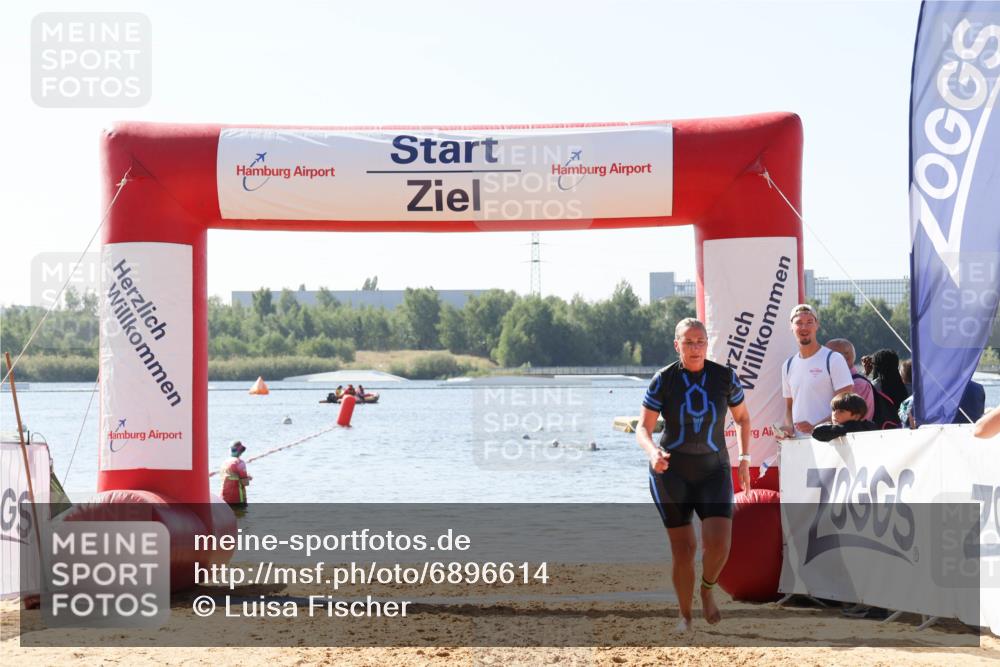 01.09.2024 - 17. Tribühne Triathlon Luisa Fischer http://msf.ph/oto/6896614 01.09.2024 11:24:15 Schwimmen 451, 493, 505, 534 meine-sportfotos.de