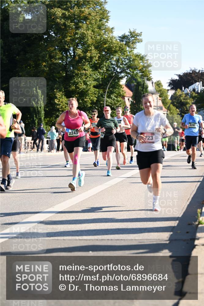 01.09.2024 - BARMER Alsterlauf Dr. Thomas Lammeyer http://msf.ph/oto/6896684 01.09.2024 09:34:57 Laufen 2243, 276, 84, 23, 8282 meine-sportfotos.de