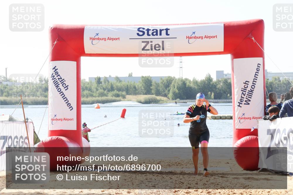 01.09.2024 - 17. Tribühne Triathlon Luisa Fischer http://msf.ph/oto/6896700 01.09.2024 11:25:13 Schwimmen 546 meine-sportfotos.de