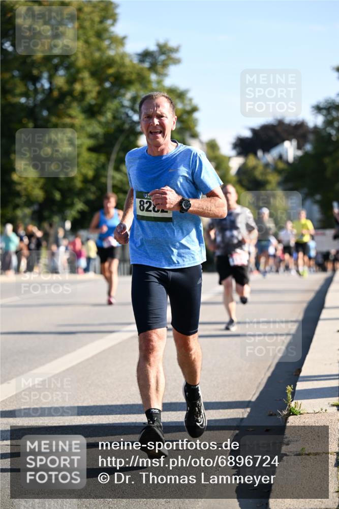 01.09.2024 - BARMER Alsterlauf Dr. Thomas Lammeyer http://msf.ph/oto/6896724 01.09.2024 09:35:01 Laufen 82 meine-sportfotos.de