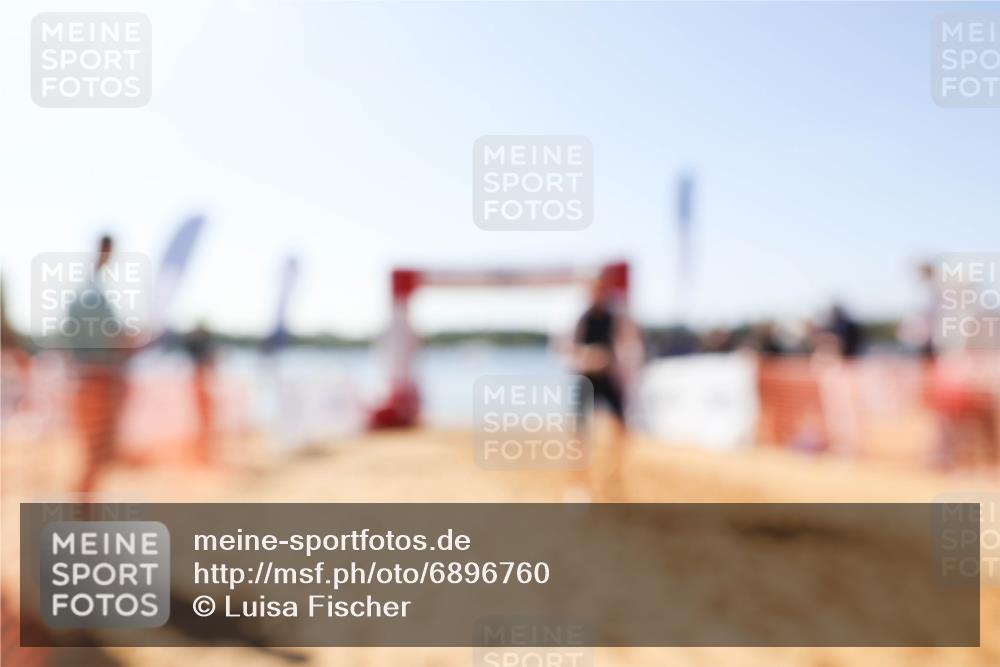 01.09.2024 - 17. Tribühne Triathlon Luisa Fischer http://msf.ph/oto/6896760 01.09.2024 11:25:25 Schwimmen 496 meine-sportfotos.de