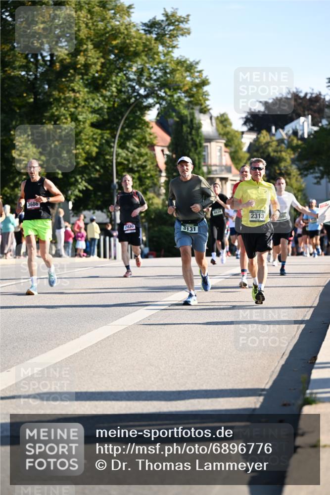 01.09.2024 - BARMER Alsterlauf Dr. Thomas Lammeyer http://msf.ph/oto/6896776 01.09.2024 09:35:07 Laufen 3686, 2430, 8, 3131, 4634, 2313, 998 meine-sportfotos.de
