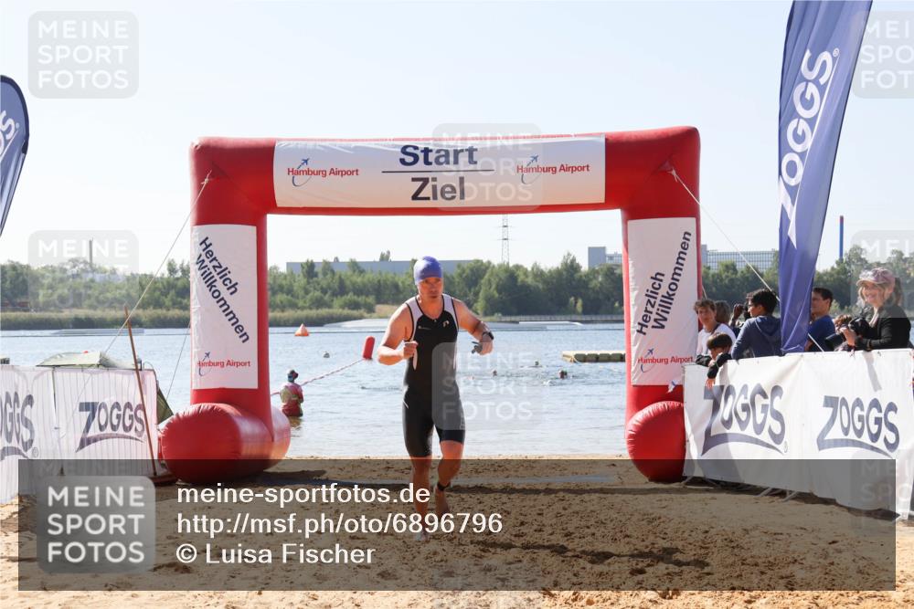 01.09.2024 - 17. Tribühne Triathlon Luisa Fischer http://msf.ph/oto/6896796 01.09.2024 11:25:55 Schwimmen 483 meine-sportfotos.de