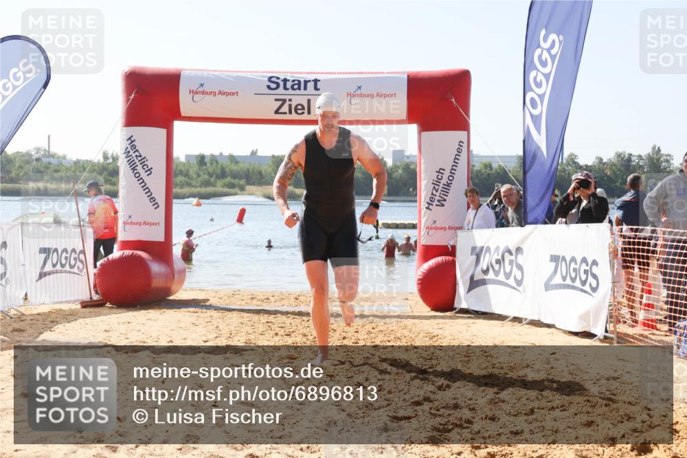 01.09.2024 - 17. Tribühne Triathlon Luisa Fischer http://msf.ph/oto/6896813 01.09.2024 11:26:18 Schwimmen 529 meine-sportfotos.de