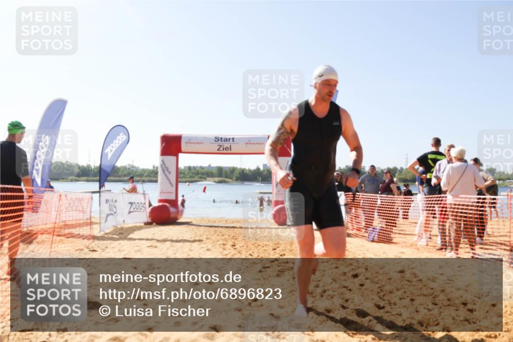 01.09.2024 - 17. Tribühne Triathlon Luisa Fischer http://msf.ph/oto/6896823 01.09.2024 11:26:19 Schwimmen 529 meine-sportfotos.de