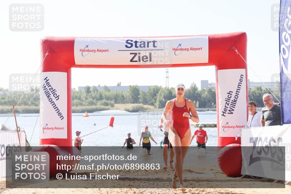 01.09.2024 - 17. Tribühne Triathlon Luisa Fischer http://msf.ph/oto/6896863 01.09.2024 11:26:30 Schwimmen 463, 485, 508, 520, 536 meine-sportfotos.de