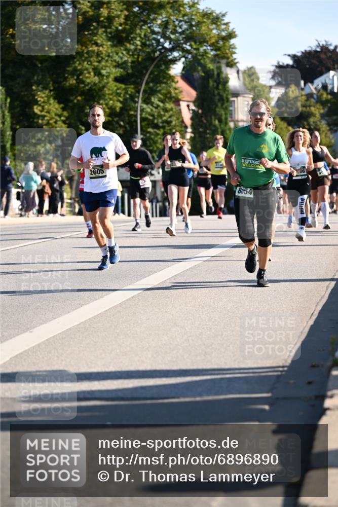 01.09.2024 - BARMER Alsterlauf Dr. Thomas Lammeyer http://msf.ph/oto/6896890 01.09.2024 09:35:15 Laufen 2605, 06, 8054, 40 meine-sportfotos.de