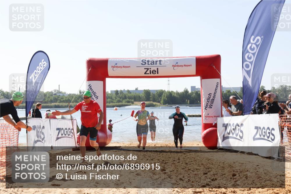 01.09.2024 - 17. Tribühne Triathlon Luisa Fischer http://msf.ph/oto/6896915 01.09.2024 11:26:39 Schwimmen 485, 507, 508, 520, 536 meine-sportfotos.de