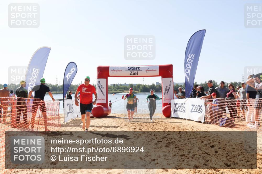 01.09.2024 - 17. Tribühne Triathlon Luisa Fischer http://msf.ph/oto/6896924 01.09.2024 11:26:40 Schwimmen 485, 507, 508, 520, 536 meine-sportfotos.de