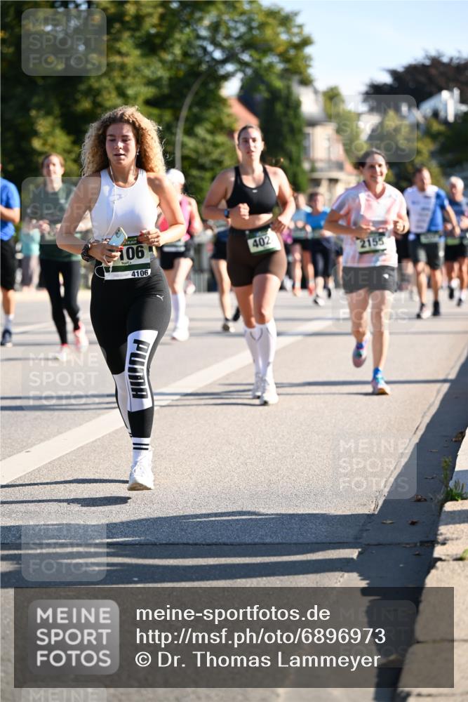 01.09.2024 - BARMER Alsterlauf Dr. Thomas Lammeyer http://msf.ph/oto/6896973 01.09.2024 09:35:19 Laufen 106, 4106, 402, 2155 meine-sportfotos.de