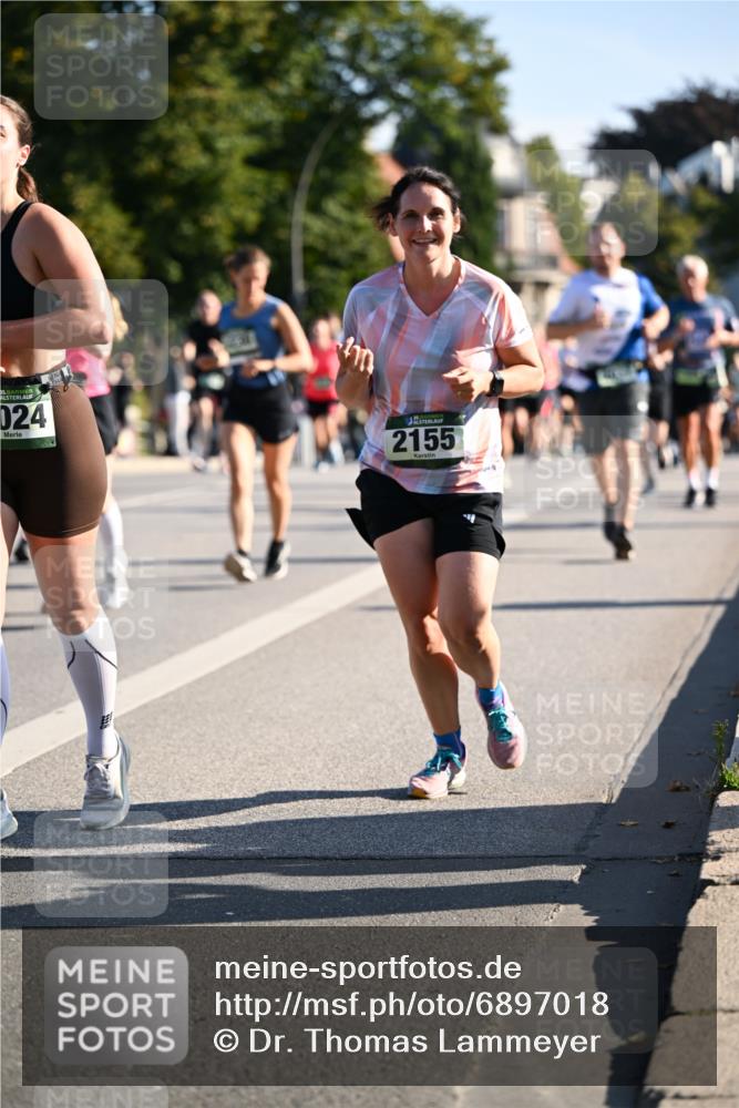 01.09.2024 - BARMER Alsterlauf Dr. Thomas Lammeyer http://msf.ph/oto/6897018 01.09.2024 09:35:21 Laufen 024, 410, 2155 meine-sportfotos.de