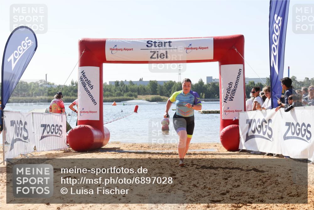 01.09.2024 - 17. Tribühne Triathlon Luisa Fischer http://msf.ph/oto/6897028 01.09.2024 11:34:28 Schwimmen 533 meine-sportfotos.de