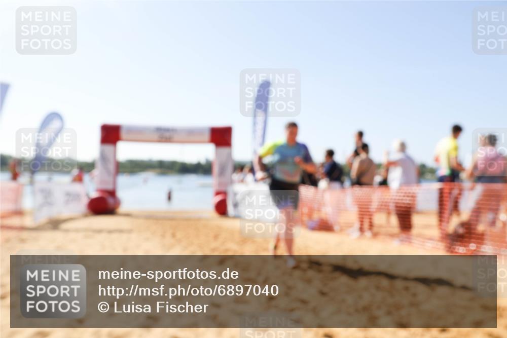 01.09.2024 - 17. Tribühne Triathlon Luisa Fischer http://msf.ph/oto/6897040 01.09.2024 11:34:30 Schwimmen 533 meine-sportfotos.de