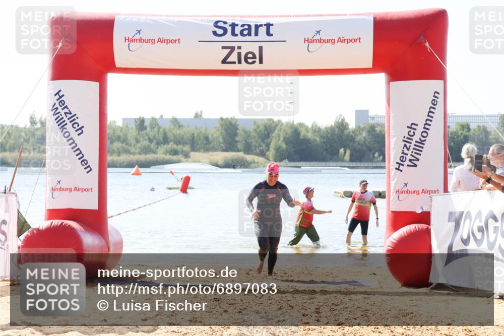01.09.2024 - 17. Tribühne Triathlon Luisa Fischer http://msf.ph/oto/6897083 01.09.2024 11:35:21 Schwimmen 522 meine-sportfotos.de