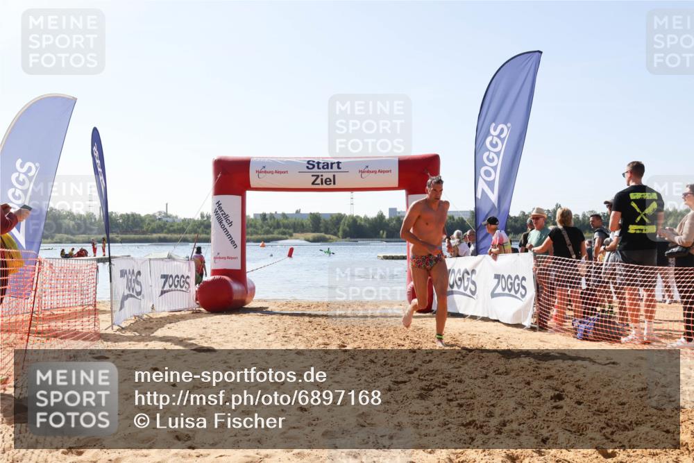 01.09.2024 - 17. Tribühne Triathlon Luisa Fischer http://msf.ph/oto/6897168 01.09.2024 11:38:47 Schwimmen 649 meine-sportfotos.de