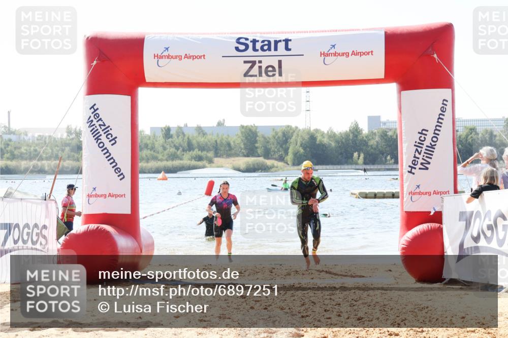 01.09.2024 - 17. Tribühne Triathlon Luisa Fischer http://msf.ph/oto/6897251 01.09.2024 11:40:13 Schwimmen 646, 668, 712 meine-sportfotos.de
