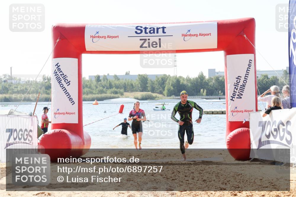 01.09.2024 - 17. Tribühne Triathlon Luisa Fischer http://msf.ph/oto/6897257 01.09.2024 11:40:14 Schwimmen 646, 668, 712 meine-sportfotos.de