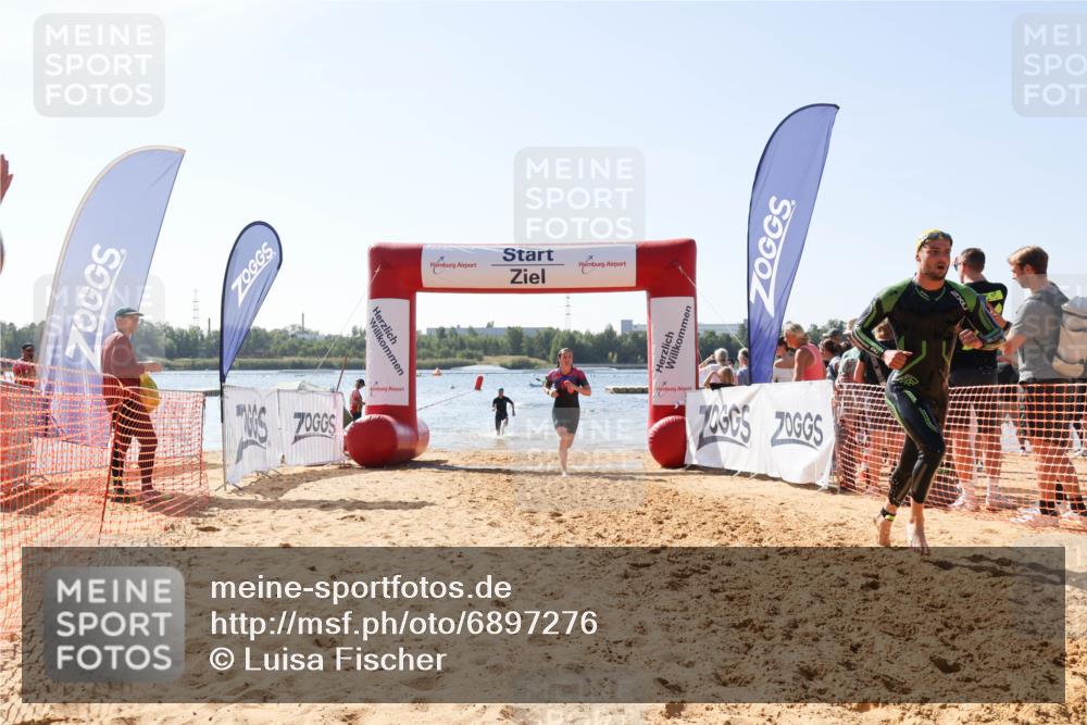 01.09.2024 - 17. Tribühne Triathlon Luisa Fischer http://msf.ph/oto/6897276 01.09.2024 11:40:16 Schwimmen 646, 668, 712 meine-sportfotos.de