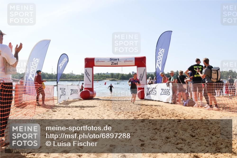 01.09.2024 - 17. Tribühne Triathlon Luisa Fischer http://msf.ph/oto/6897288 01.09.2024 11:40:17 Schwimmen 646, 668, 712 meine-sportfotos.de