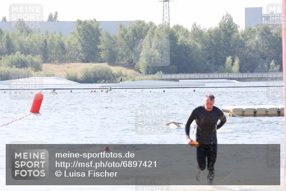 01.09.2024 - 17. Tribühne Triathlon Luisa Fischer http://msf.ph/oto/6897421 01.09.2024 11:41:22 Schwimmen 694 meine-sportfotos.de