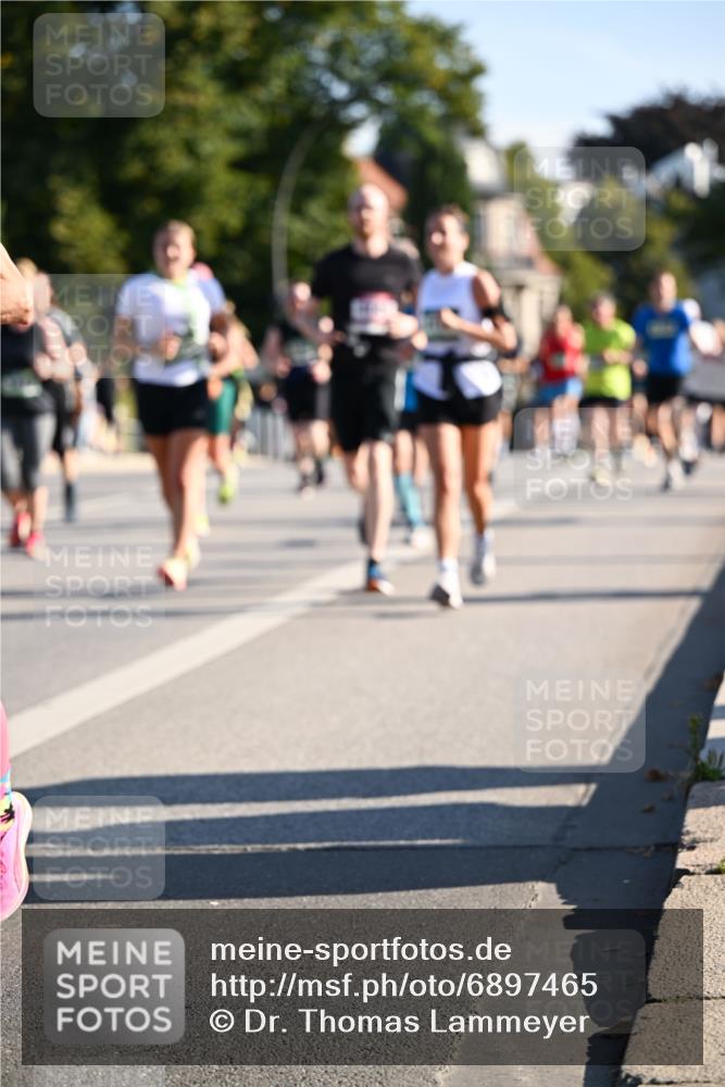 01.09.2024 - BARMER Alsterlauf Dr. Thomas Lammeyer http://msf.ph/oto/6897465 01.09.2024 09:35:43 Laufen  meine-sportfotos.de