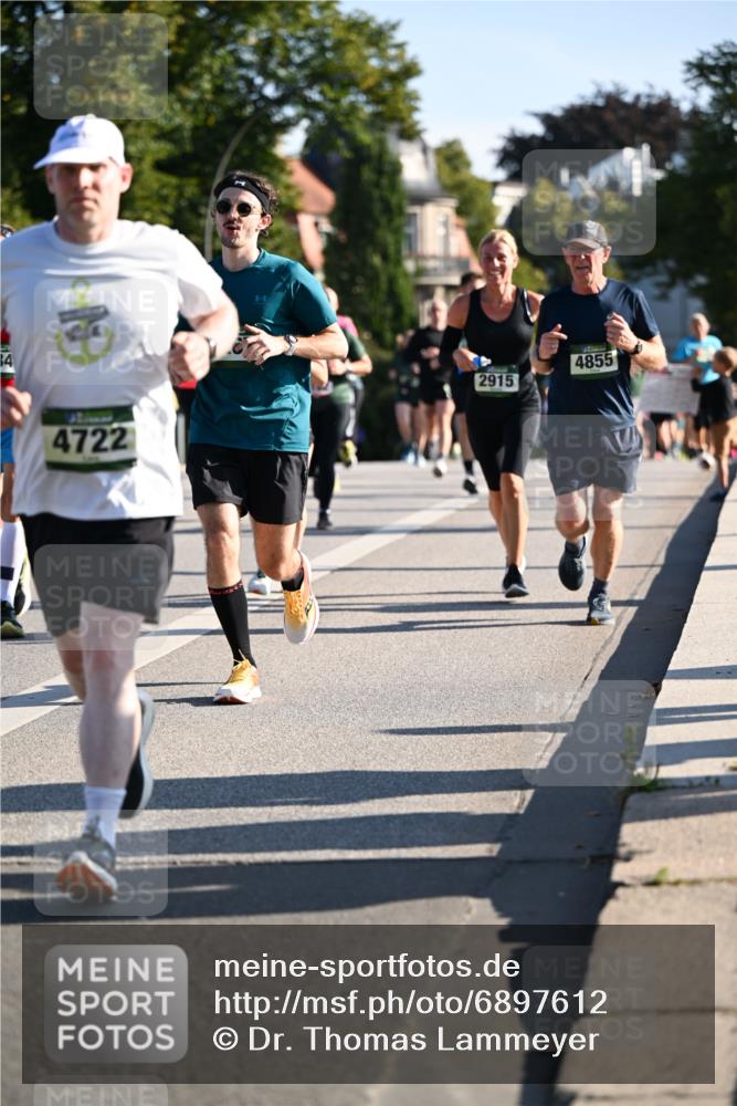 01.09.2024 - BARMER Alsterlauf Dr. Thomas Lammeyer http://msf.ph/oto/6897612 01.09.2024 09:35:51 Laufen 34, 4722, 2915, 4855 meine-sportfotos.de