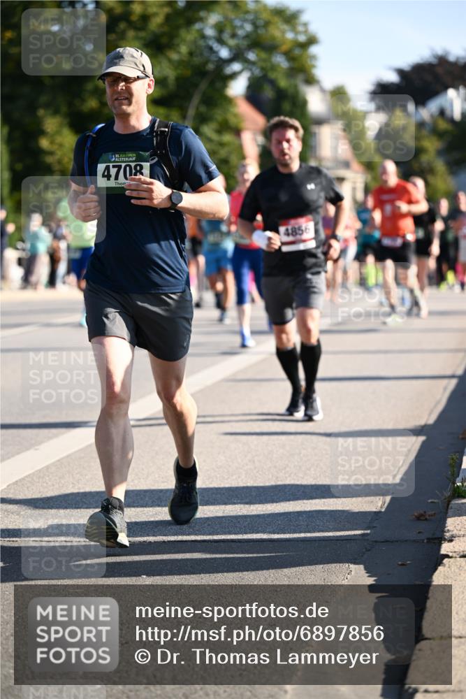 01.09.2024 - BARMER Alsterlauf Dr. Thomas Lammeyer http://msf.ph/oto/6897856 01.09.2024 09:36:02 Laufen 35, 4708, 4856 meine-sportfotos.de