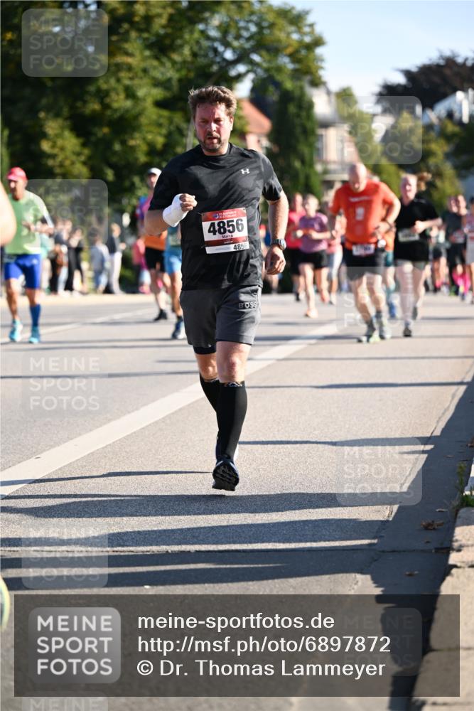 01.09.2024 - BARMER Alsterlauf Dr. Thomas Lammeyer http://msf.ph/oto/6897872 01.09.2024 09:36:03 Laufen 135, 4856, 4856 meine-sportfotos.de