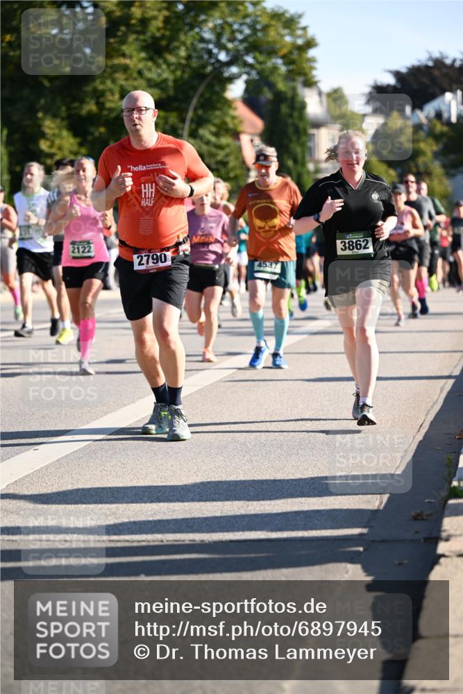 01.09.2024 - BARMER Alsterlauf Dr. Thomas Lammeyer http://msf.ph/oto/6897945 01.09.2024 09:36:06 Laufen 2122, 2790, 3862, 4537 meine-sportfotos.de