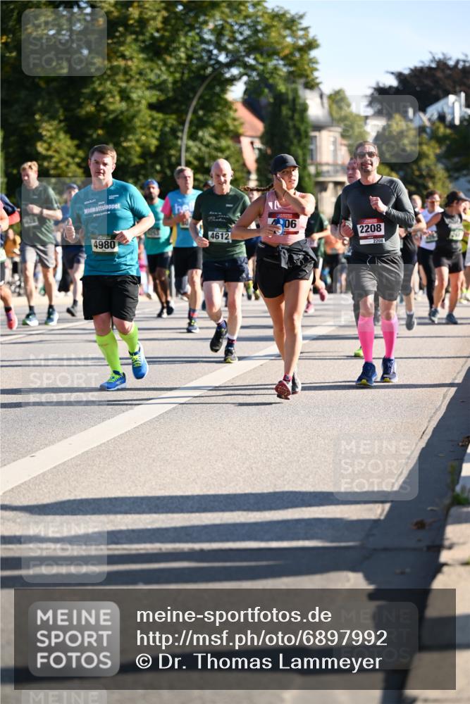01.09.2024 - BARMER Alsterlauf Dr. Thomas Lammeyer http://msf.ph/oto/6897992 01.09.2024 09:36:09 Laufen 4612, 4980, 06, 2208, 2208 meine-sportfotos.de