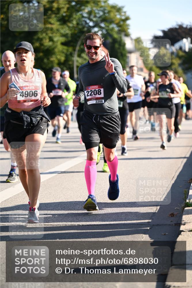 01.09.2024 - BARMER Alsterlauf Dr. Thomas Lammeyer http://msf.ph/oto/6898030 01.09.2024 09:36:11 Laufen 4906, 135, 2208, 2208 meine-sportfotos.de