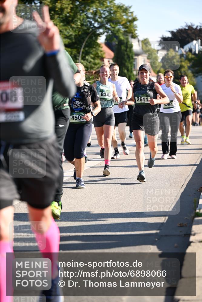 01.09.2024 - BARMER Alsterlauf Dr. Thomas Lammeyer http://msf.ph/oto/6898066 01.09.2024 09:36:13 Laufen 08, 4509, 8342, 2611, 5264 meine-sportfotos.de