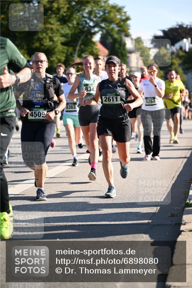 01.09.2024 - BARMER Alsterlauf Dr. Thomas Lammeyer http://msf.ph/oto/6898080 01.09.2024 09:36:13 Laufen 8363, 4509, 8342, 2611, 5264 meine-sportfotos.de