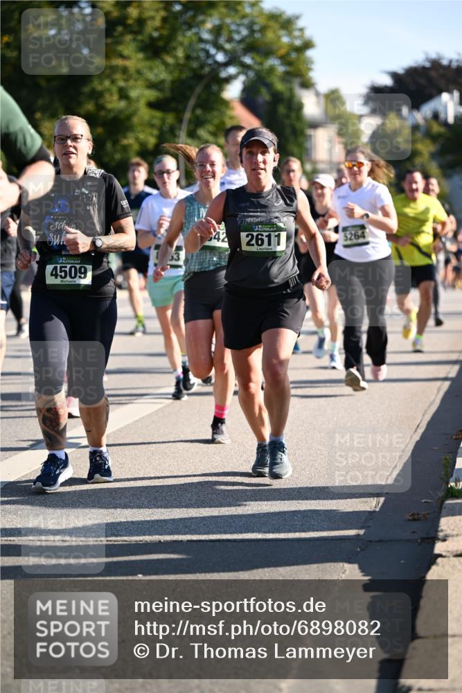 01.09.2024 - BARMER Alsterlauf Dr. Thomas Lammeyer http://msf.ph/oto/6898082 01.09.2024 09:36:14 Laufen 35, 4509, 5, 2611, 5264 meine-sportfotos.de