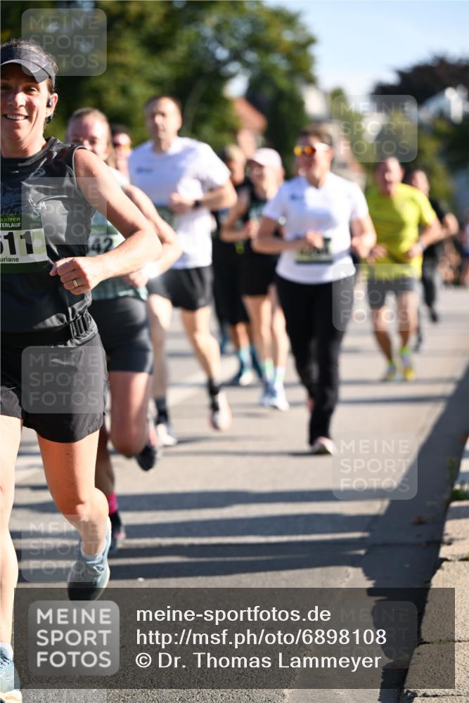 01.09.2024 - BARMER Alsterlauf Dr. Thomas Lammeyer http://msf.ph/oto/6898108 01.09.2024 09:36:15 Laufen 511, 42 meine-sportfotos.de