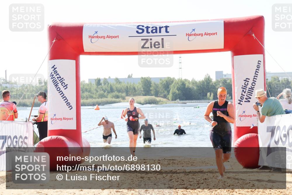 01.09.2024 - 17. Tribühne Triathlon Luisa Fischer http://msf.ph/oto/6898130 01.09.2024 11:43:53 Schwimmen 177, 630, 688 meine-sportfotos.de