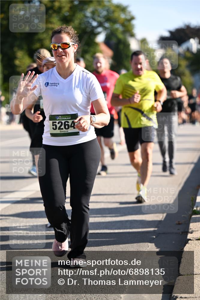 01.09.2024 - BARMER Alsterlauf Dr. Thomas Lammeyer http://msf.ph/oto/6898135 01.09.2024 09:36:16 Laufen 1, 35, 5264 meine-sportfotos.de