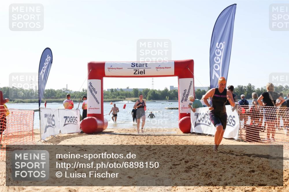 01.09.2024 - 17. Tribühne Triathlon Luisa Fischer http://msf.ph/oto/6898150 01.09.2024 11:43:54 Schwimmen 177, 625, 630, 688 meine-sportfotos.de