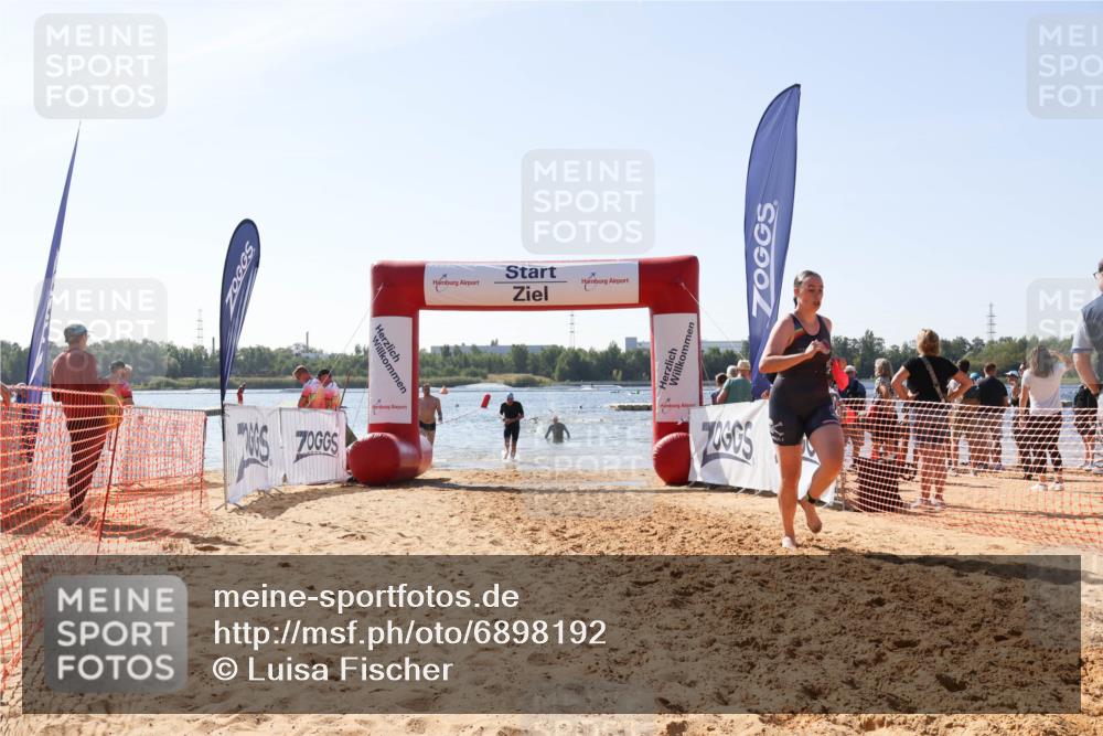 01.09.2024 - 17. Tribühne Triathlon Luisa Fischer http://msf.ph/oto/6898192 01.09.2024 11:43:57 Schwimmen 177, 625, 630, 688 meine-sportfotos.de