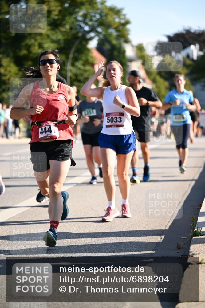 01.09.2024 - BARMER Alsterlauf Dr. Thomas Lammeyer http://msf.ph/oto/6898204 01.09.2024 09:36:25 Laufen 444, 3351, 5033 meine-sportfotos.de