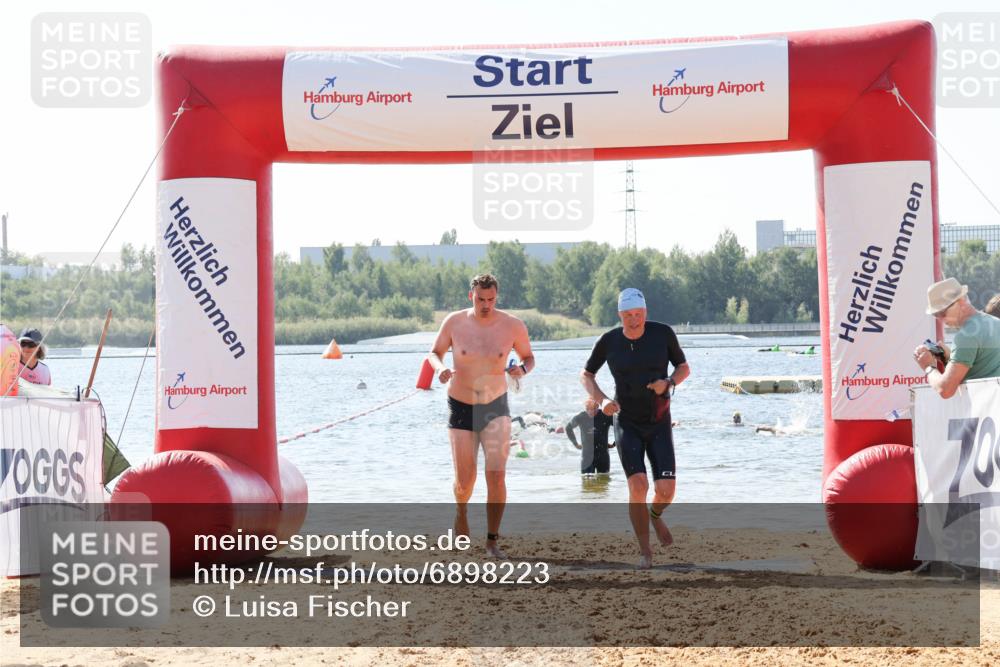 01.09.2024 - 17. Tribühne Triathlon Luisa Fischer http://msf.ph/oto/6898223 01.09.2024 11:44:01 Schwimmen 177, 625, 630, 688 meine-sportfotos.de