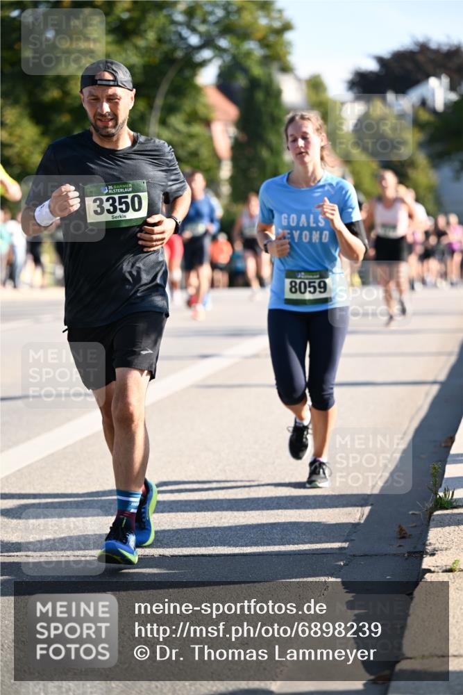 01.09.2024 - BARMER Alsterlauf Dr. Thomas Lammeyer http://msf.ph/oto/6898239 01.09.2024 09:36:27 Laufen 35, 3350, 8059 meine-sportfotos.de