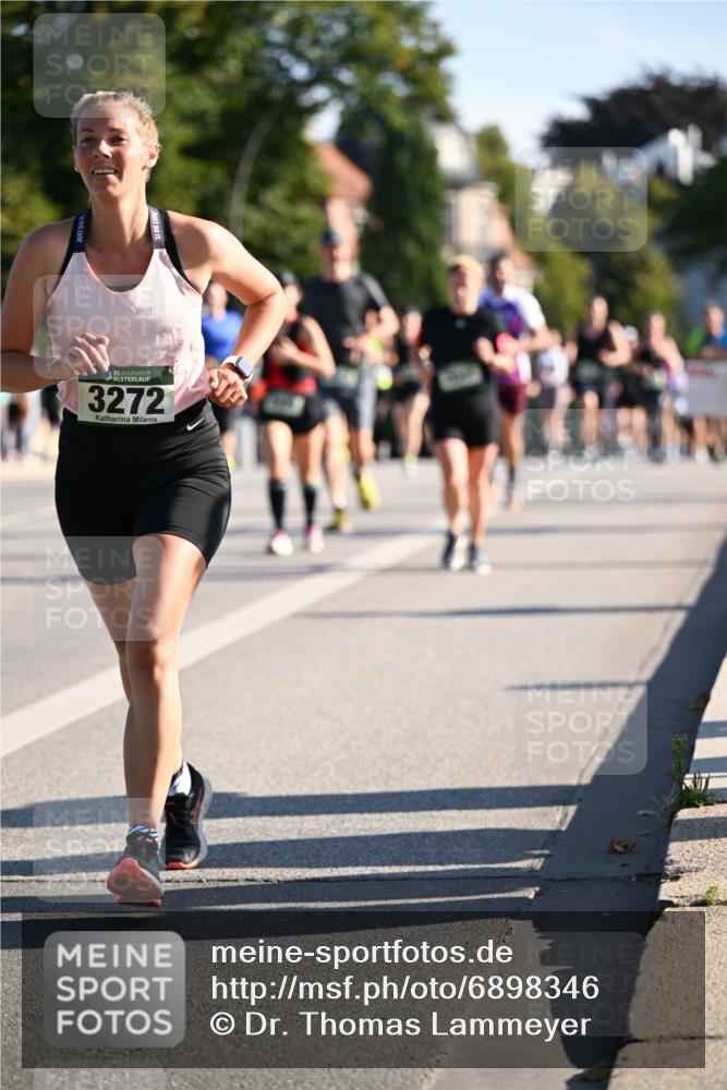 01.09.2024 - BARMER Alsterlauf Dr. Thomas Lammeyer http://msf.ph/oto/6898346 01.09.2024 09:36:32 Laufen 35, 3272 meine-sportfotos.de