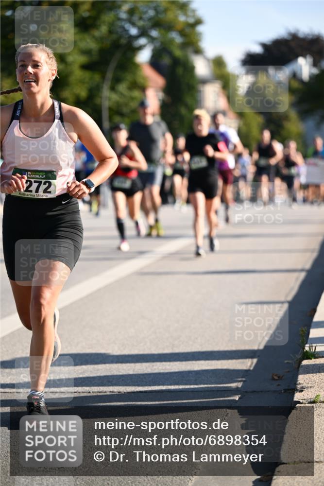 01.09.2024 - BARMER Alsterlauf Dr. Thomas Lammeyer http://msf.ph/oto/6898354 01.09.2024 09:36:32 Laufen 35, 272 meine-sportfotos.de