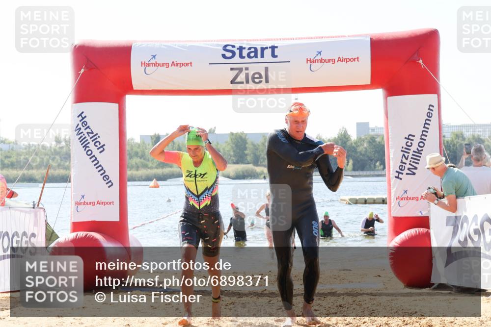 01.09.2024 - 17. Tribühne Triathlon Luisa Fischer http://msf.ph/oto/6898371 01.09.2024 11:44:17 Schwimmen 621, 631, 678, 709 meine-sportfotos.de